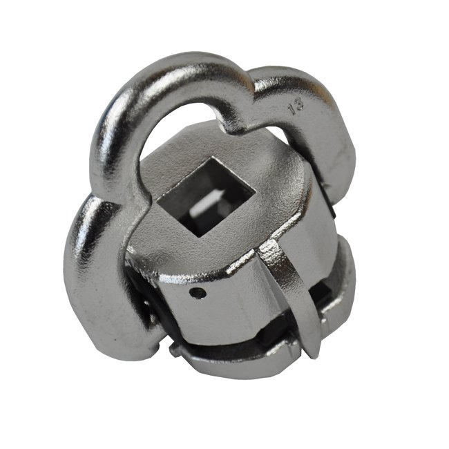 Flexible Universal Chain Connector For Attaching Chains To Timbers Used With The Construction Of Children's Play Structures